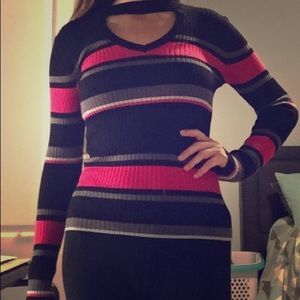 Pink/black/grey ladies thin sweater w chest-cutout